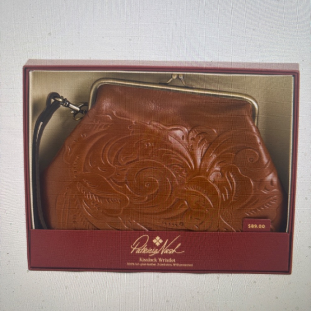 PATRICIA NASH ITALY-NWT $59.00                         HAND TOOLING TOOK 3 WEEKS